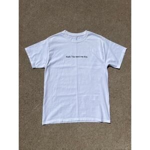 Kwik Trip Shirt Unisex Size Medium White‎ Graphic Crewneck Short Sleeve Tee Rare